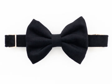 Black Velvet Dog Bow Tie Collar