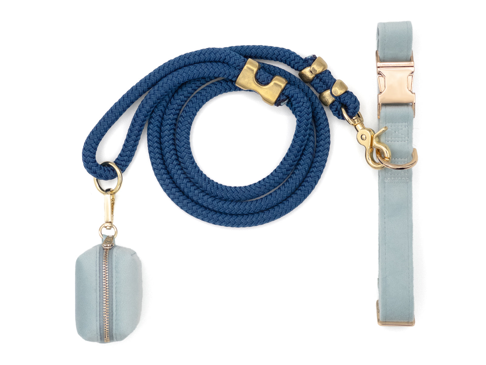 Iceberg Velvet Dog Walk Set